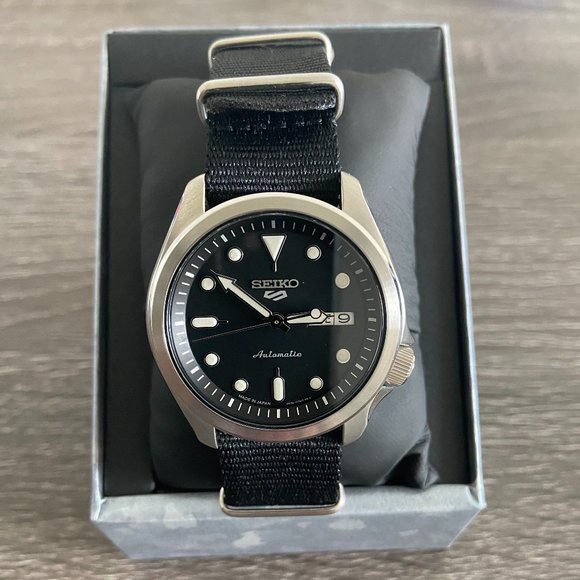 SEIKO SRPE67 5 Sports Men's Watch Black 44.6mm Stainless Steel - BRAND NEW****